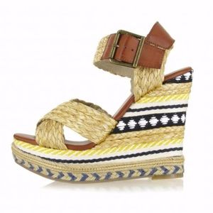 Mia Fareena Rafia Wedge Sandals